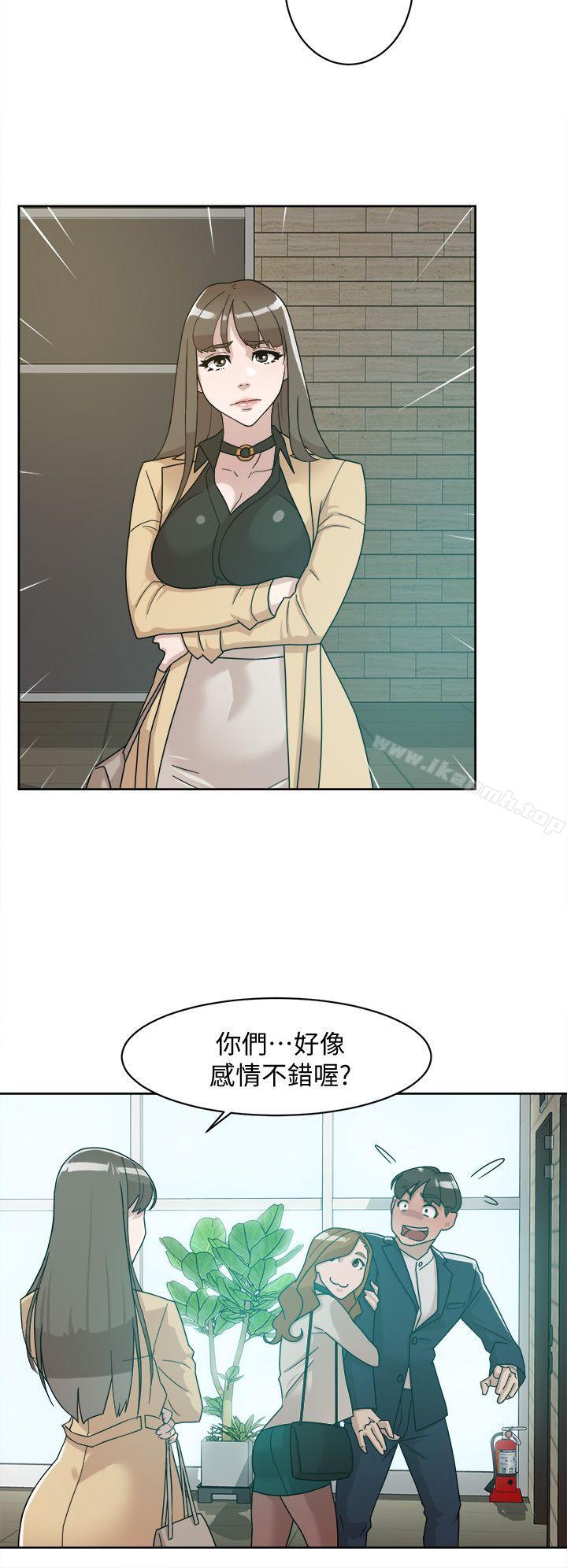 《她的高跟鞋(无删减)》漫画 第65話-餐桌下的誘惑