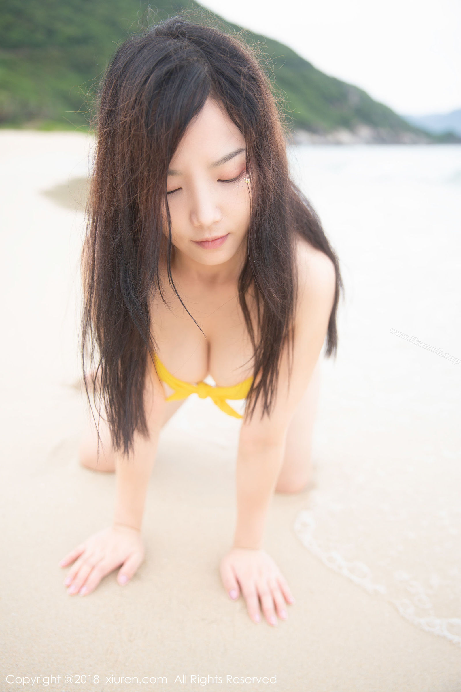《性感写真（真人集）》漫画 妩媚美艳女子尹菲大胆性感撩人诱惑,火辣激情诱惑