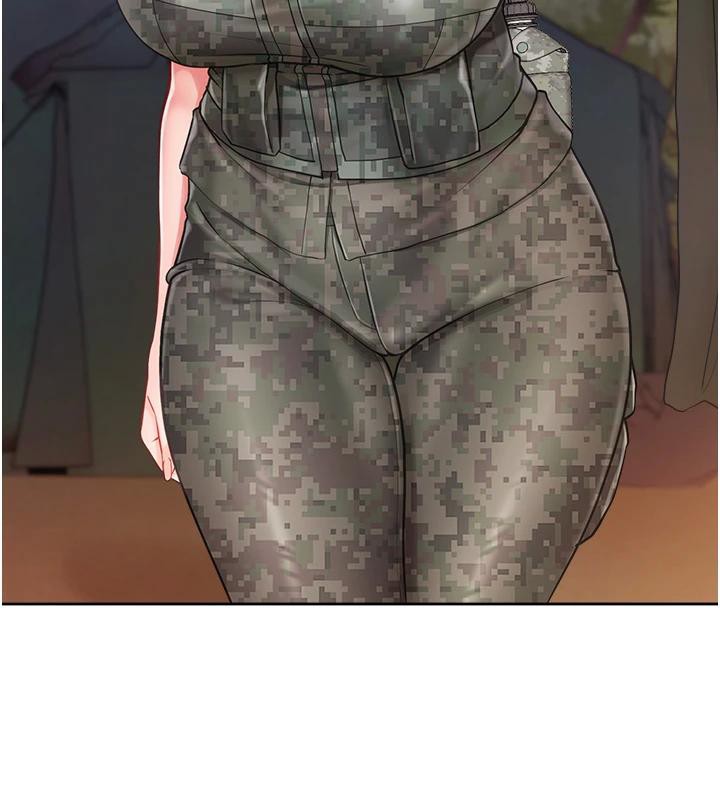 《報告女班長:一根突起》漫画 第29話-訓練中發情的女兵們