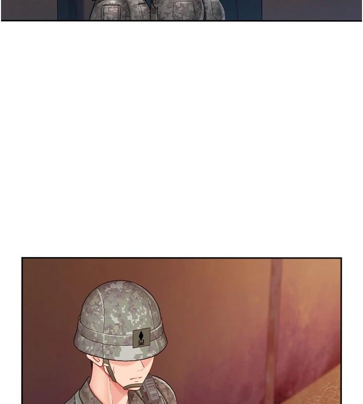 《報告女班長:一根突起》漫画 第29話-訓練中發情的女兵們