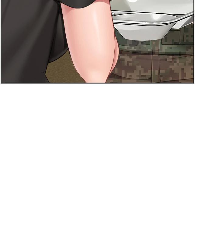 《報告女班長:一根突起》漫画 第29話-訓練中發情的女兵們