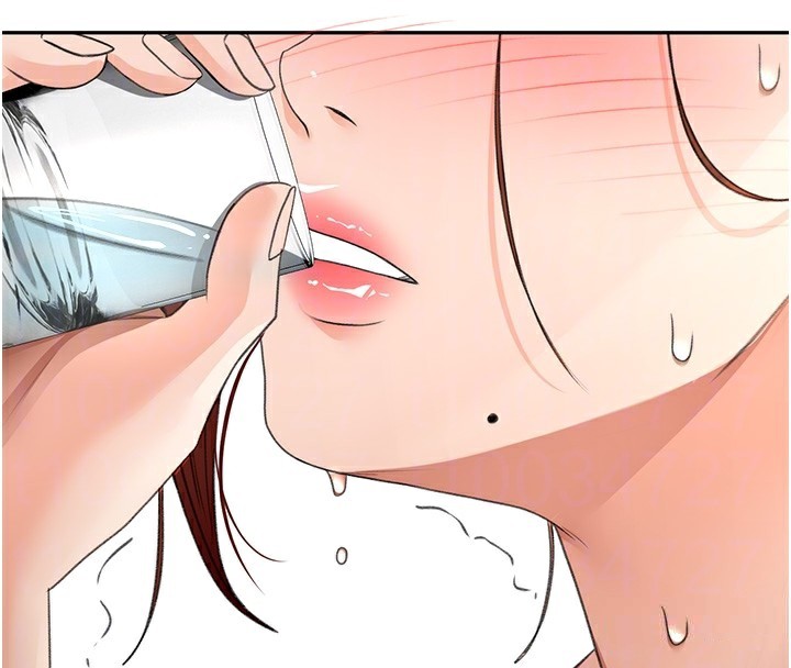 《頂加套房的春天》漫画 第15話-用腳趾挑逗人妻