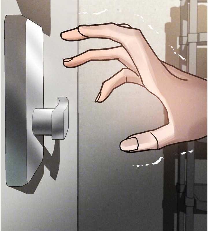 《堕落物语2》漫画 第37話-在公共場合賣騷的人母