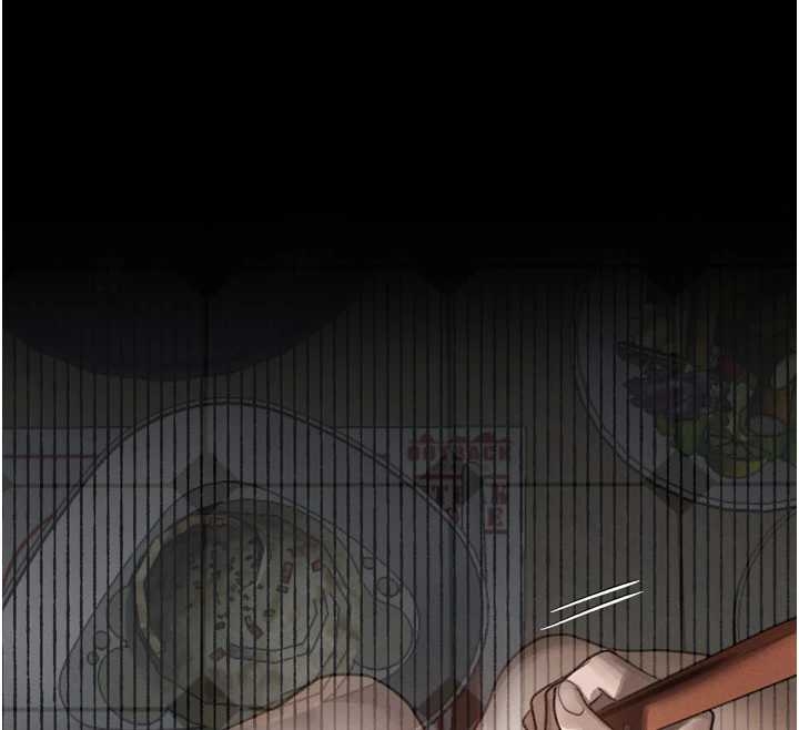 《堕落物语2》漫画 第37話-在公共場合賣騷的人母