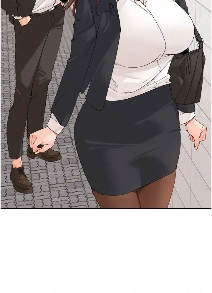 《工做狂女上司》漫画 第23話-鑽進被窩裡壞壞