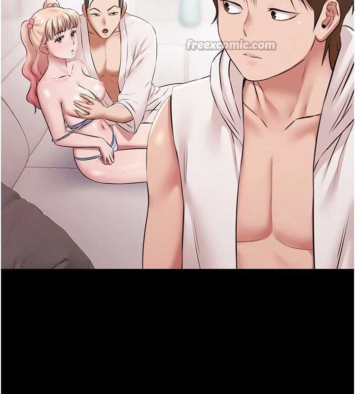 《極樂泳池趴》漫画 第12話-嫩妹大現粉色奶頭