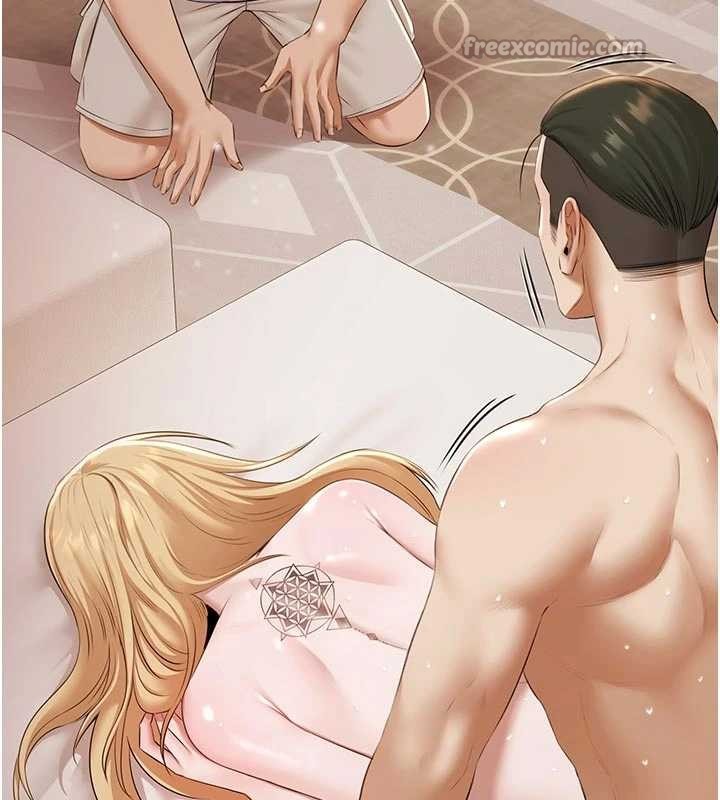 《極樂泳池趴》漫画 第16話-正妹網紅上演活春宮