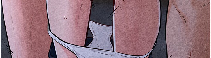 《繼母與繼姐》漫画 第81話-品嘗乳溝間的美酒
