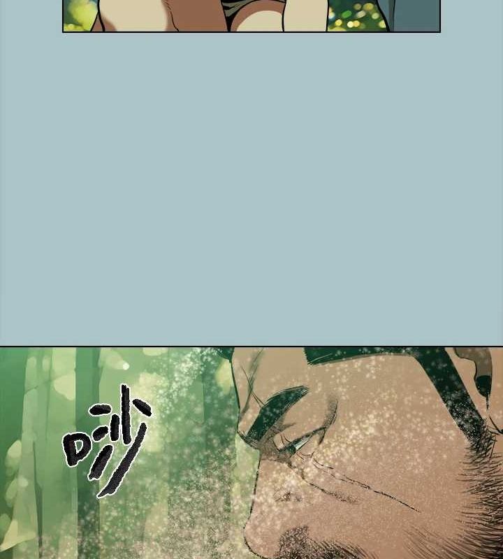 《進擊的巨根》漫画 第33話-在野外被輪姦