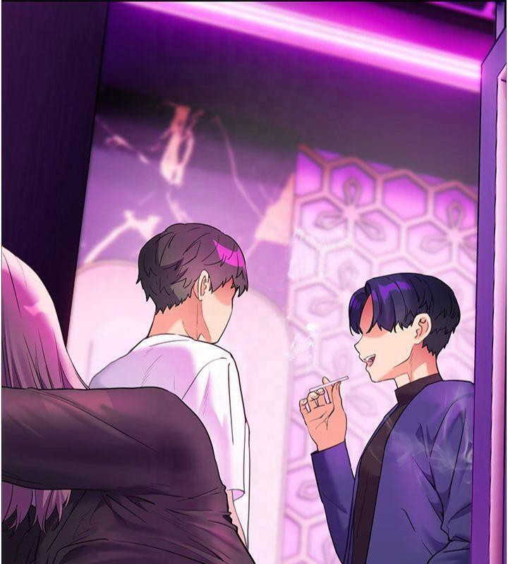 《老師的親密指導》漫画 第36話-多人觀淫緊鮑噴泉