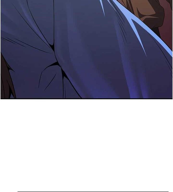 《煉慾:色魔再臨》漫画 第5話-大庭廣眾下露出雪乳