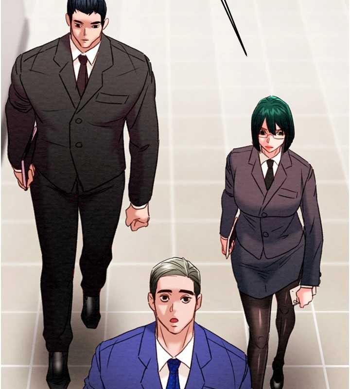 《掠奪行動》漫画 第82話-議員最能幹的女秘書