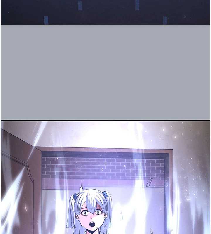 《末日鵰堡》漫画 第51話-被迫在家人面前肛交