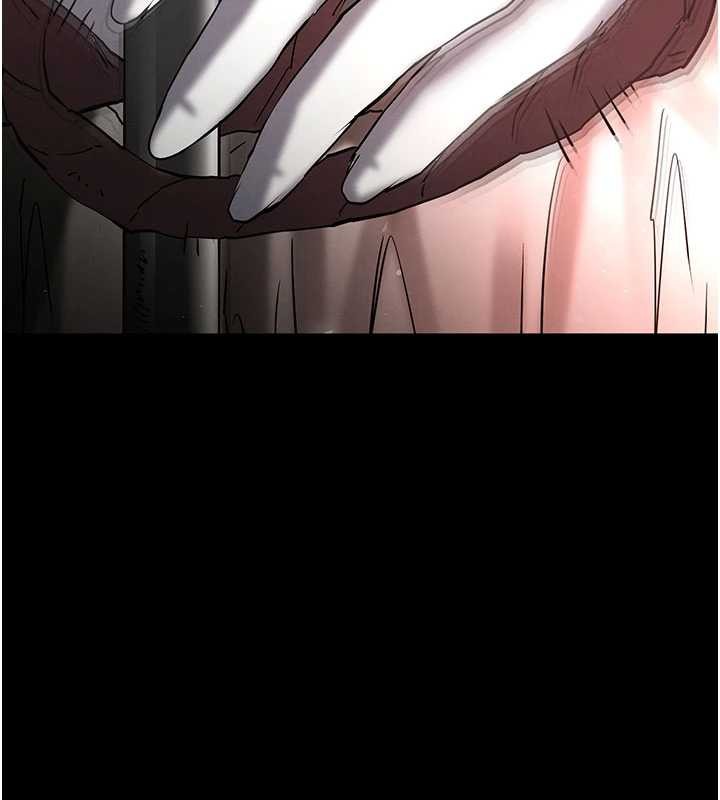 《末日鵰堡》漫画 第64話-突然想尿在妳嘴裡