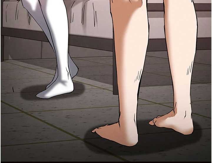 《末日鵰堡》漫画 第64話-突然想尿在妳嘴裡