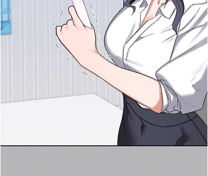 《熟女交換計畫》漫画 第60話-被繼母打屁屁!