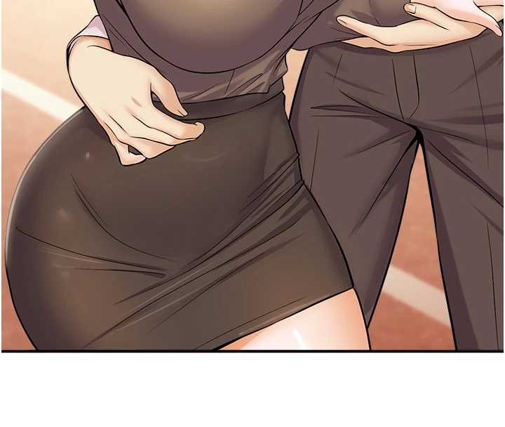 《校園禁播角落》漫画 第16話-女上司在密室高潮