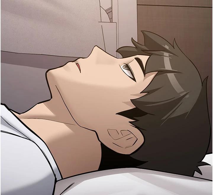 《新生老司機》漫画 第4話-裝睡的室友