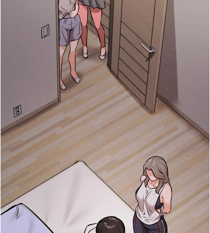 《選手村:母豬調教》漫画 第13話-還是要去廁所操妳?