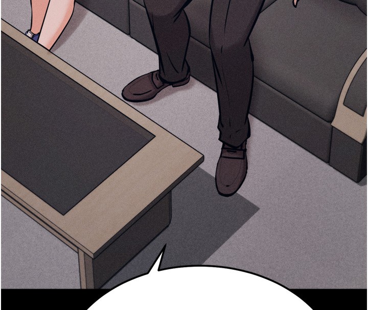 《選手村:母豬調教》漫画 第38話-傷害自尊心的性招待