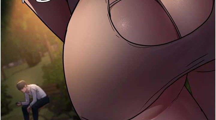 《夜間診療室》漫画 第105話-公園調教母狗♥