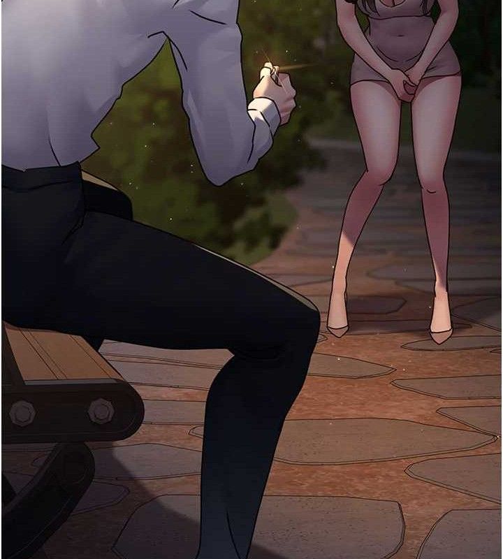 《夜間診療室》漫画 第105話-公園調教母狗♥