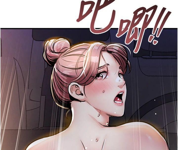 《衣錦還鄉》漫画 第32話-在老公面前被幹嗨的人妻