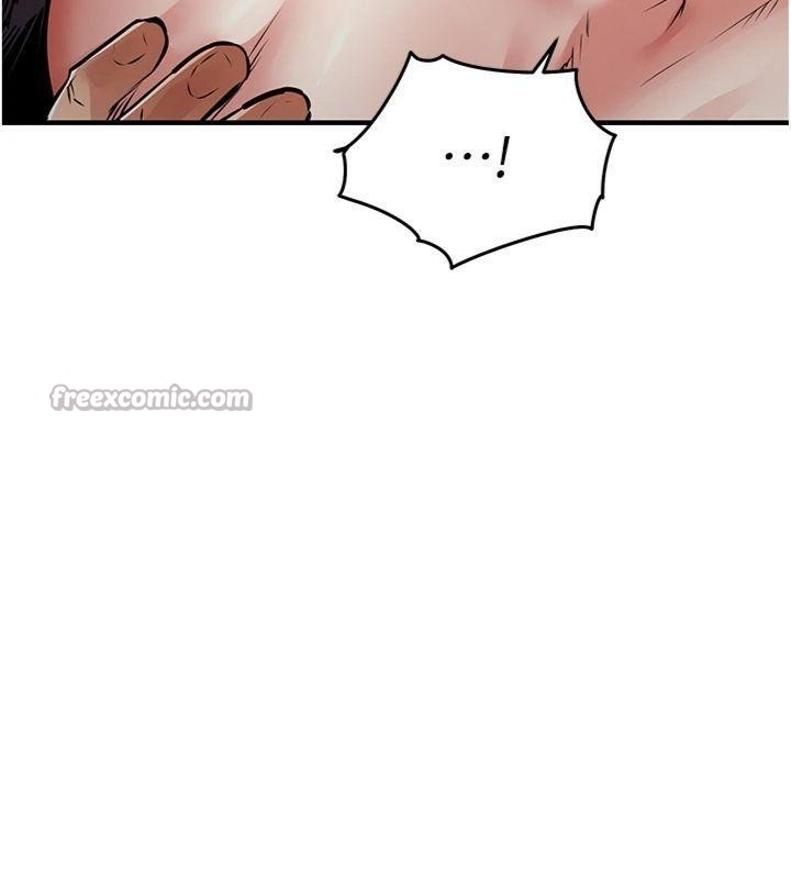 《衣錦還鄉》漫画 第32話-在老公面前被幹嗨的人妻