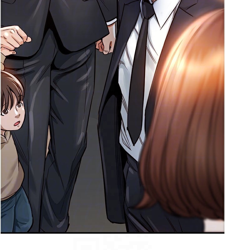 《衣錦還鄉》漫画 第4話-忍住不叫更淫蕩了