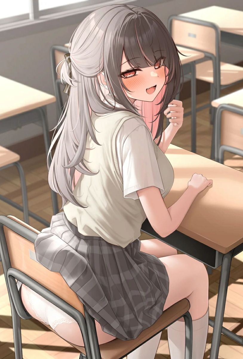 调月莉音，清高冷高的黑长直禁欲美人会长小说